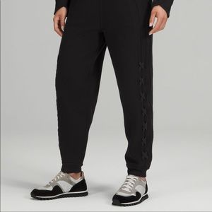 Lululemon Braided High Rise Jogger (NWT) - Black